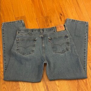 #1 Levi's Men's Classic Straight Jeans in Blue 550 38x34